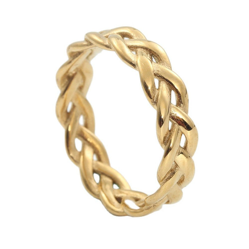 Classic Chain with Timeless Appeal