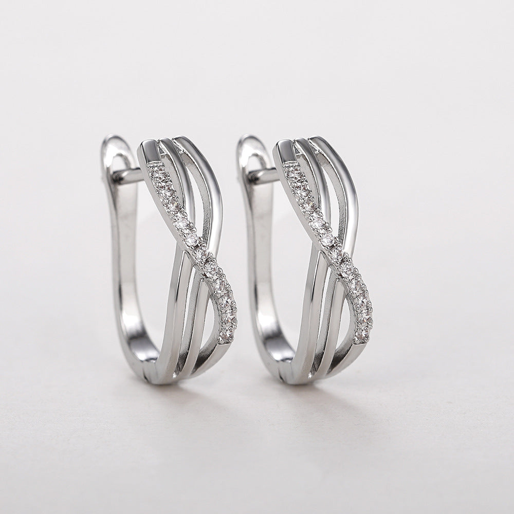 Classic Earring with Timeless Appeal