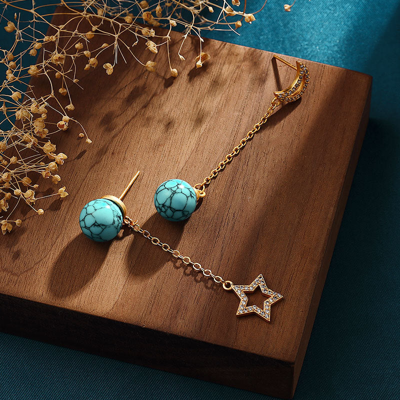 Stunning Gold Earring for Daily Wear