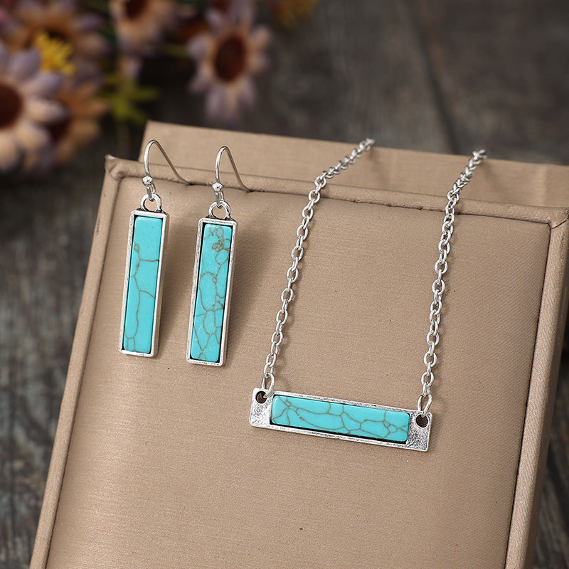 Classic Necklace with Timeless Appeal