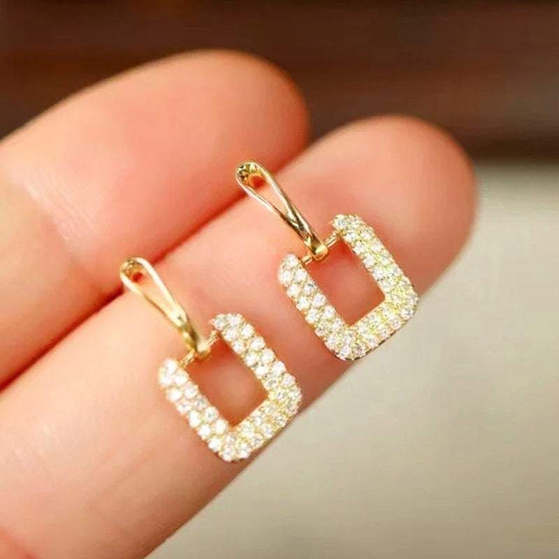 Stunning Earring for Daily Wear