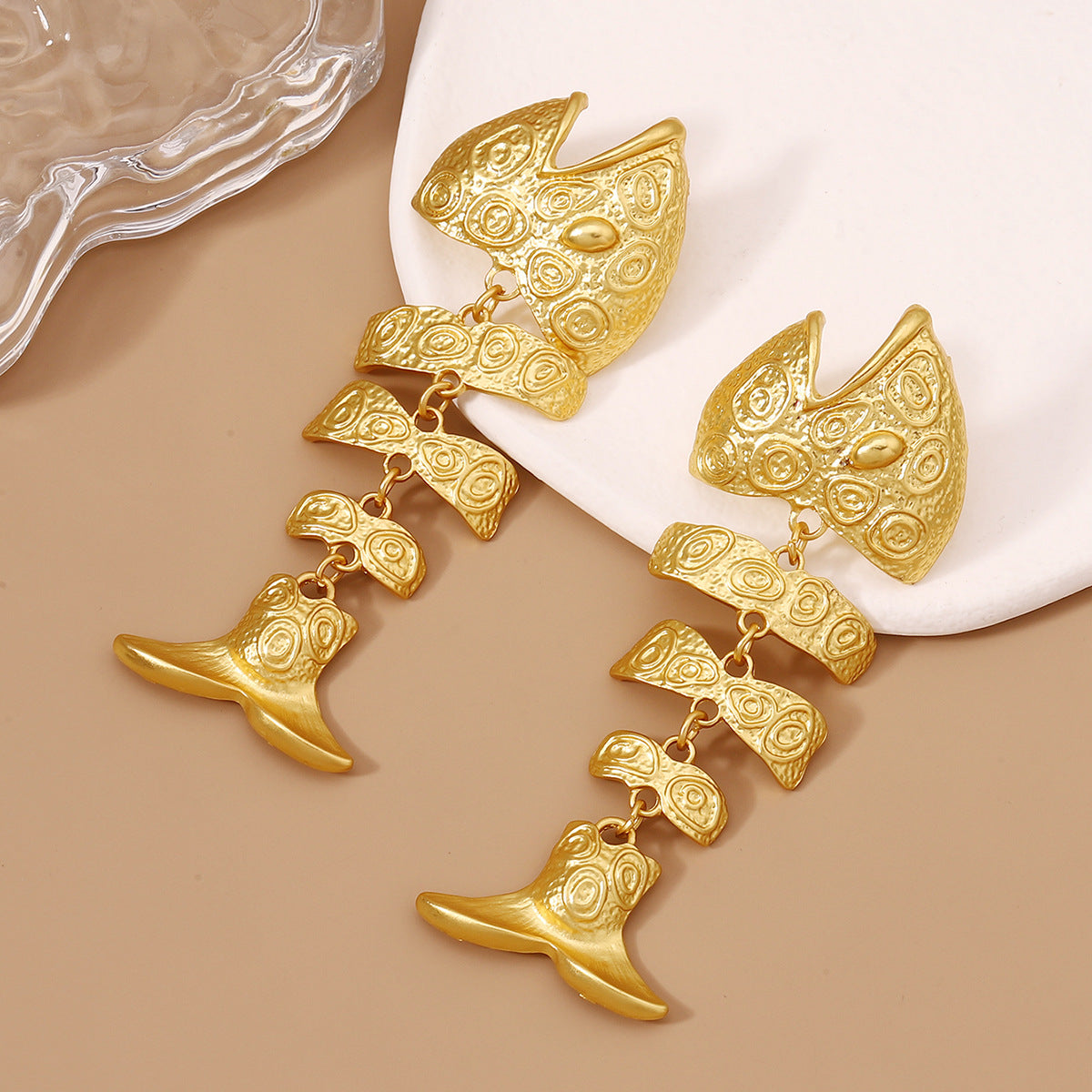 Beautiful Gold Earring with Unique Style