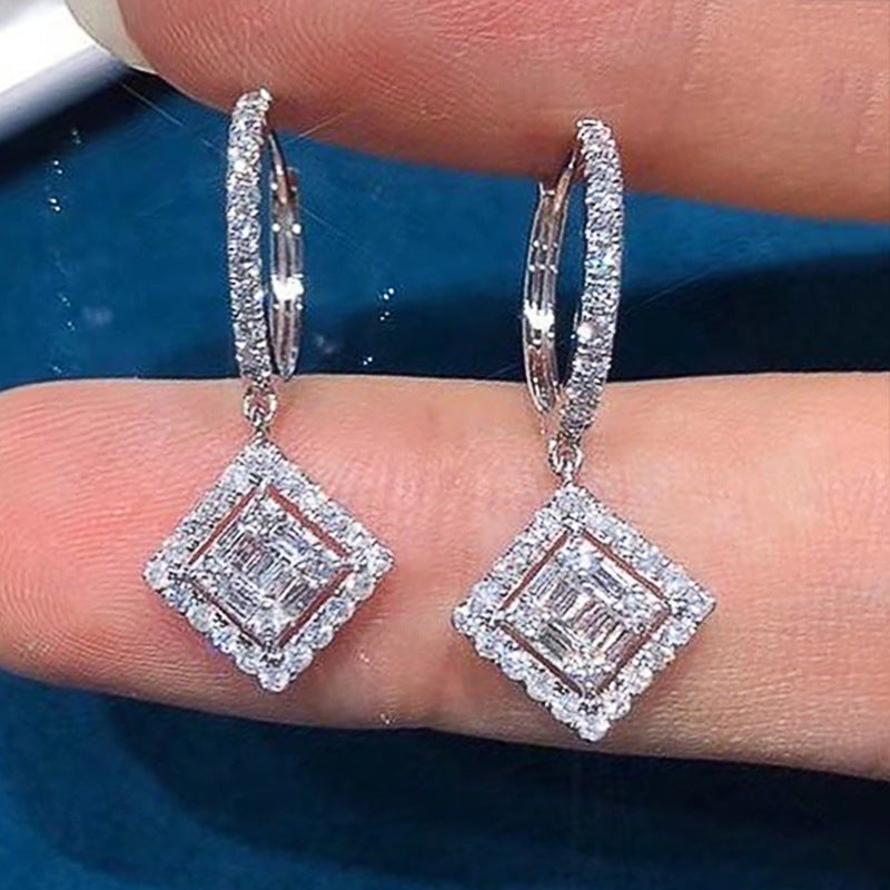Elegant Earring for Every Occasion