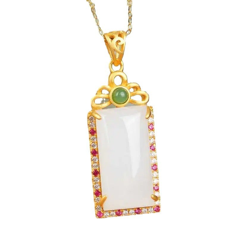 Classic Gold Necklace with Timeless Appeal