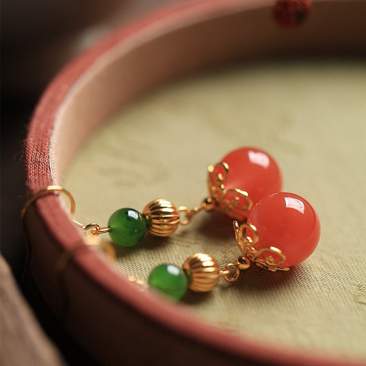 Romantic Silver Earring for Special Moments
