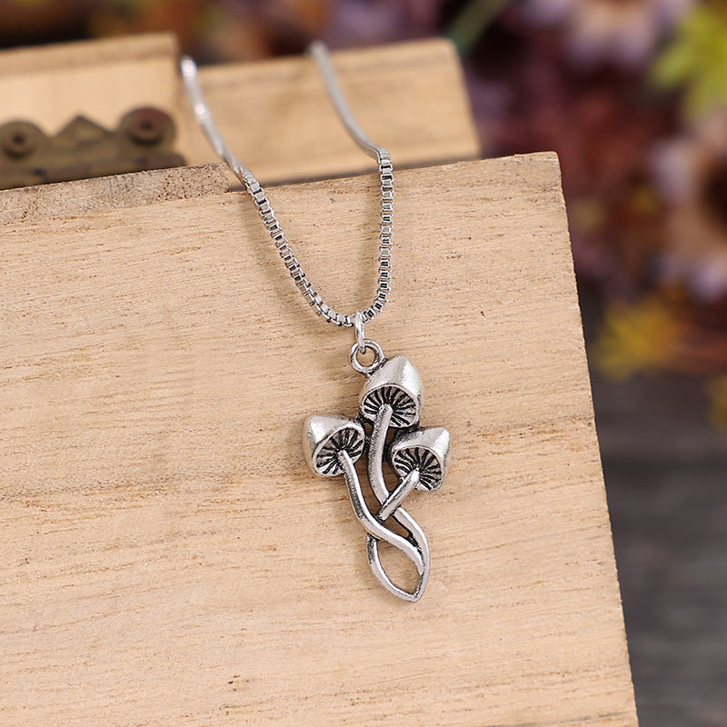 Stunning Necklace for Daily Wear