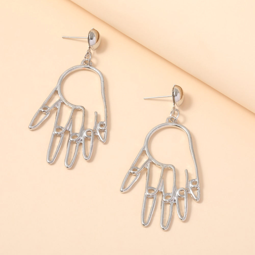 Classic Earring with Timeless Appeal