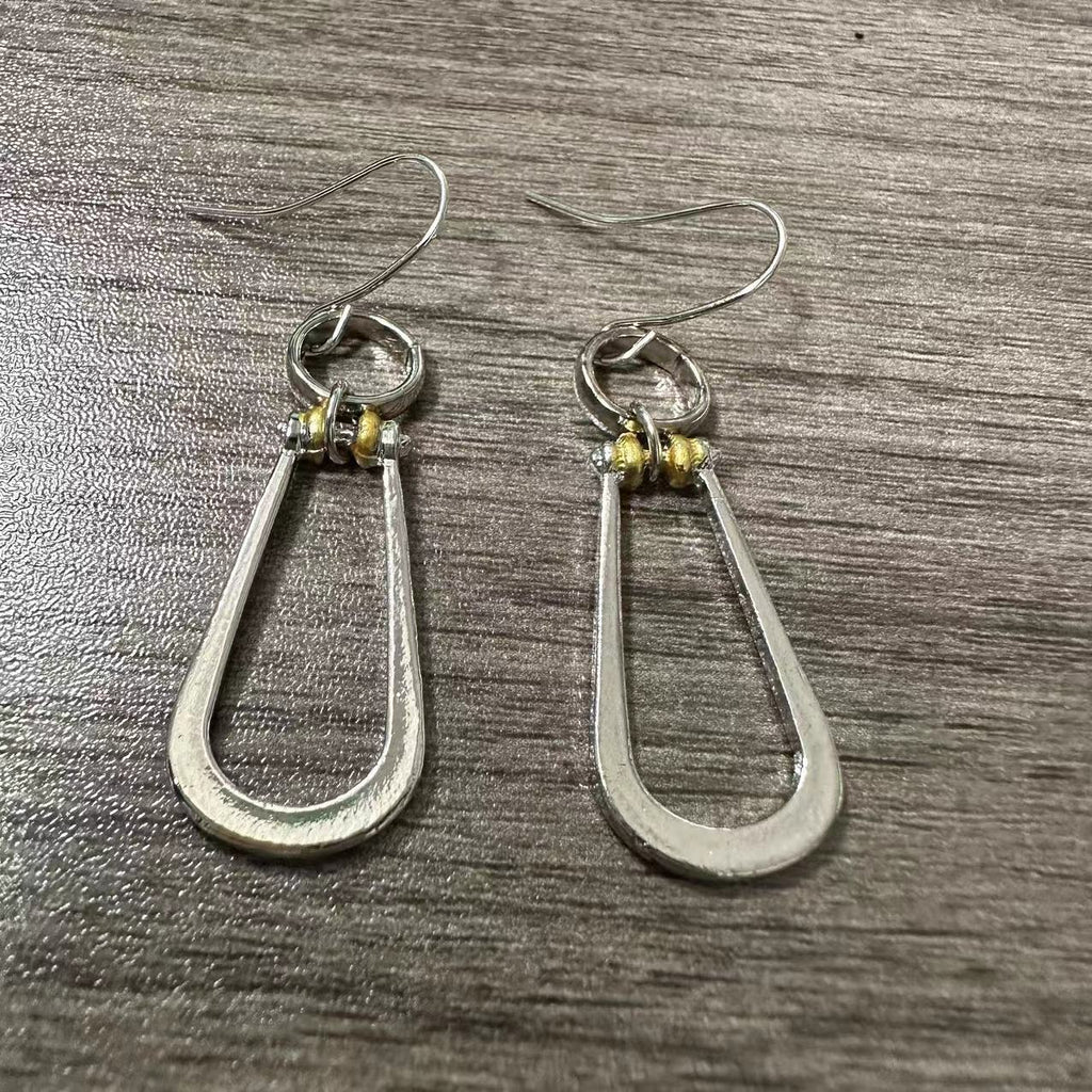Vintage Handmade Earring