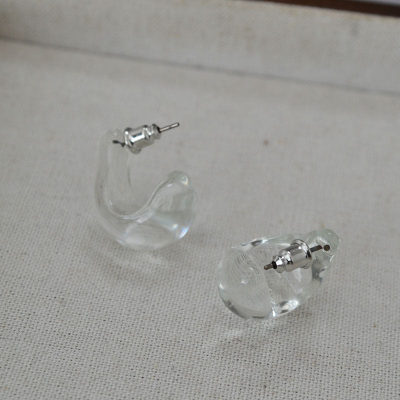 Charming Earring for Any Occasion