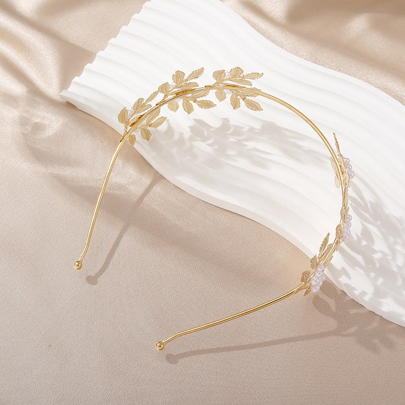 Stunning Gold Piece for Daily Wear