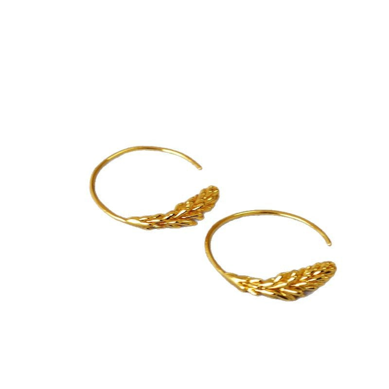 Stunning Gold Earring for Daily Wear
