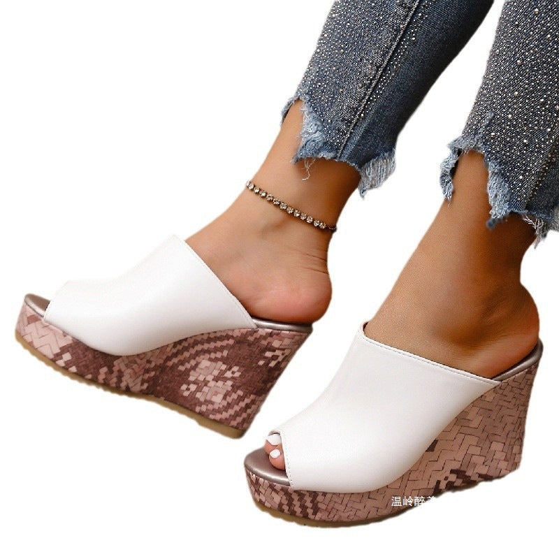 Beautifully Crafted Orthopedic Sandals