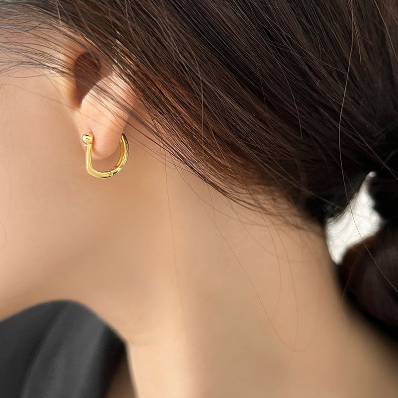 Stunning Silver Earring for Daily Wear