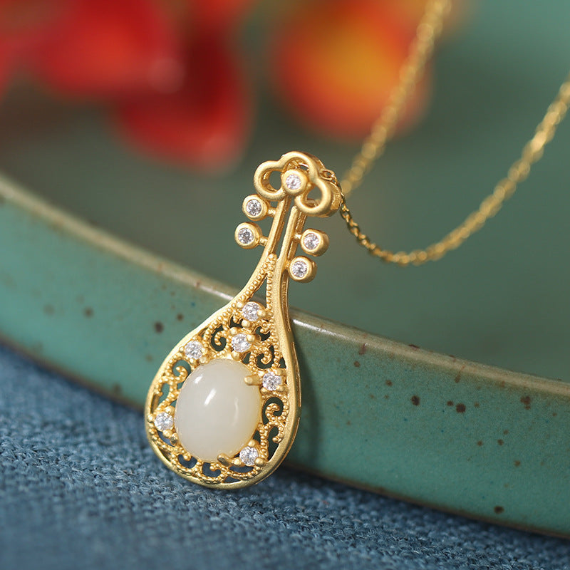 Beautiful Silver Pendant with Unique Style