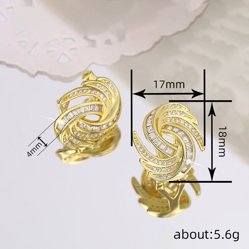 Romantic Earring for Special Moments