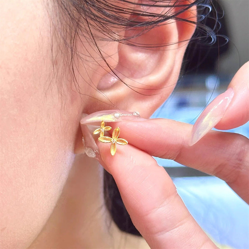 Classic Earring with Timeless Appeal