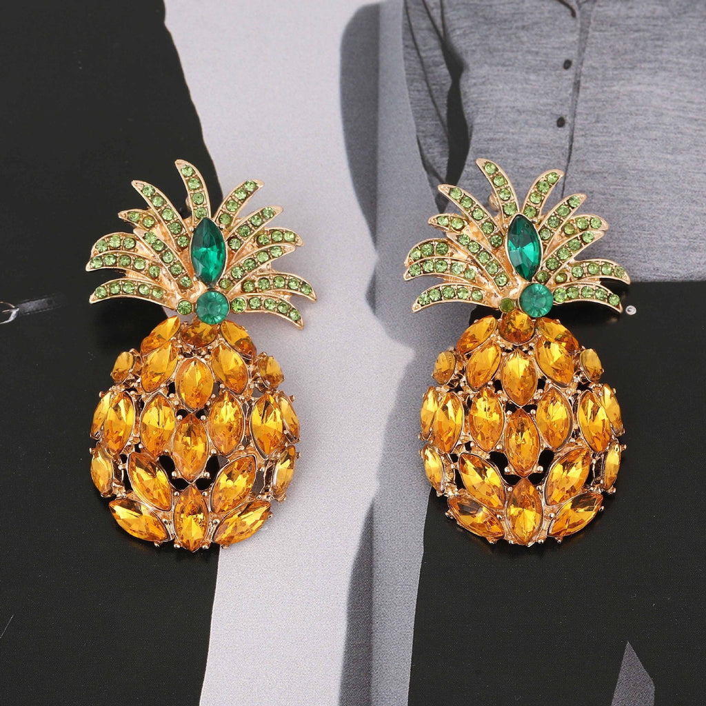 Charming Earring for Any Occasion