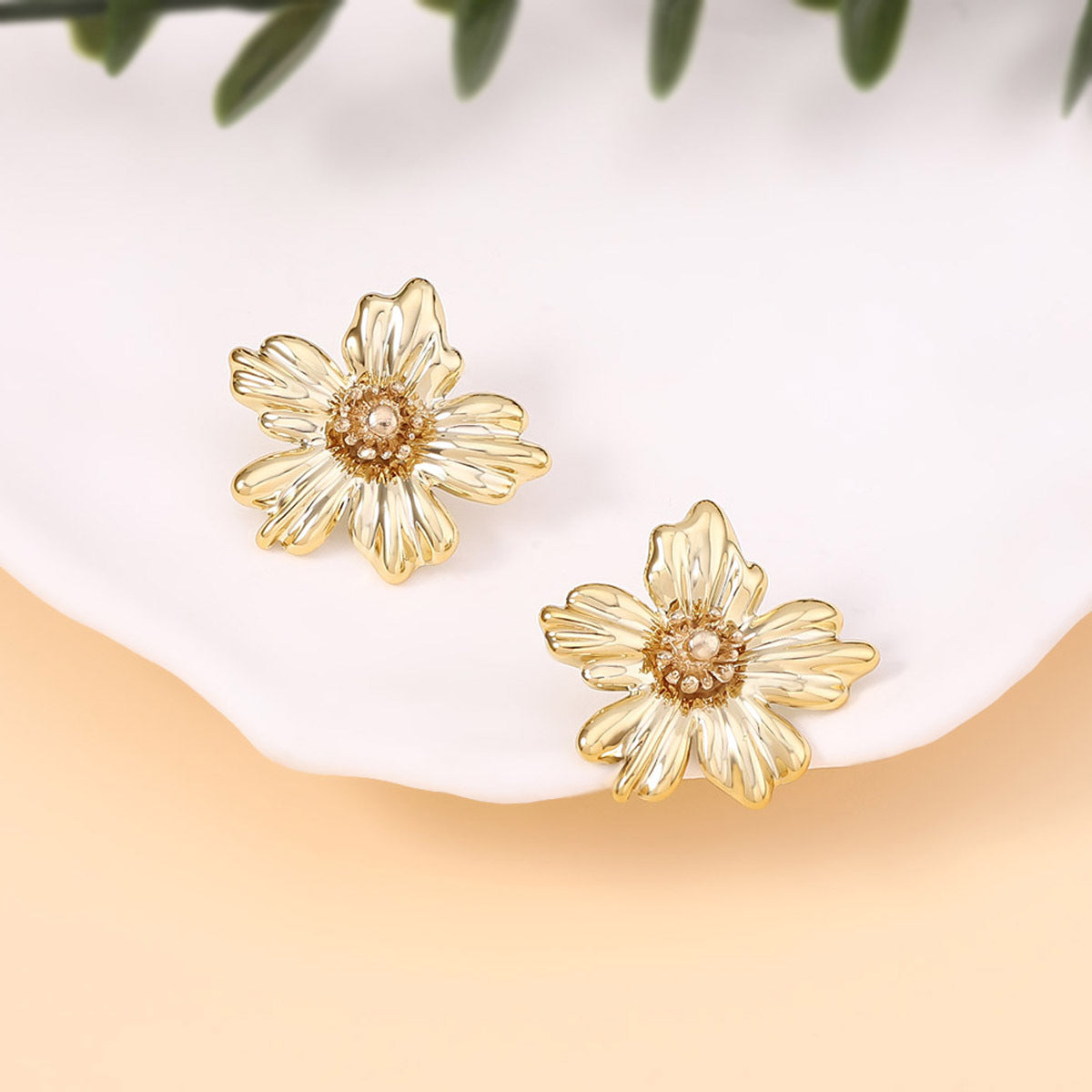 Stunning Earring for Daily Wear