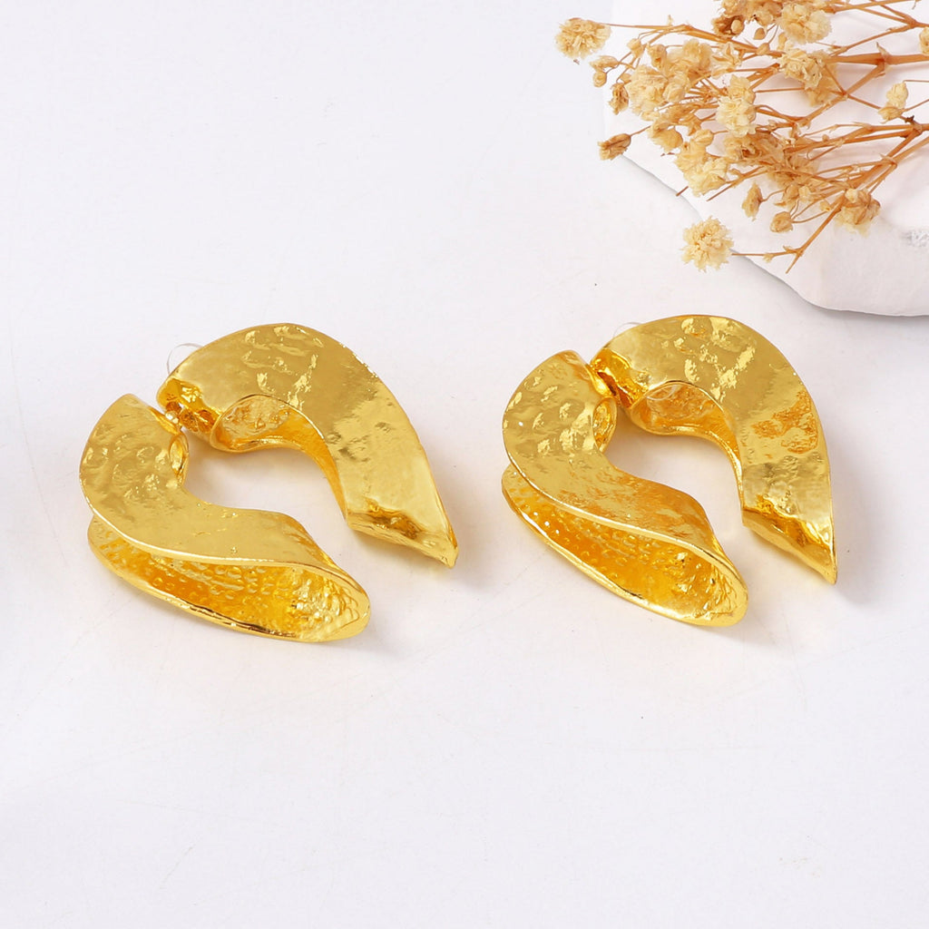 Elegant Piece for Every Occasion