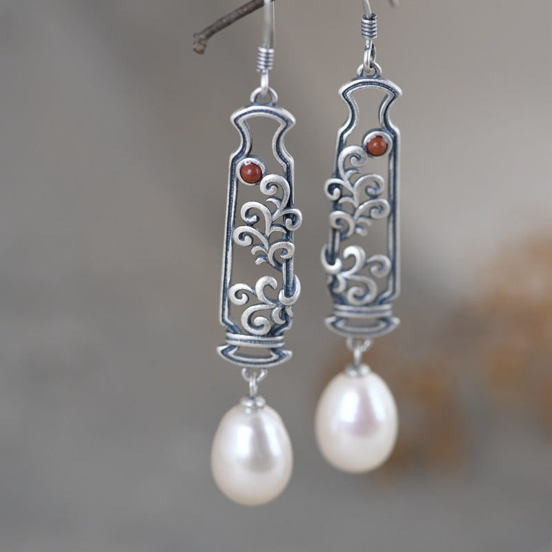 Charming Earring for Any Occasion