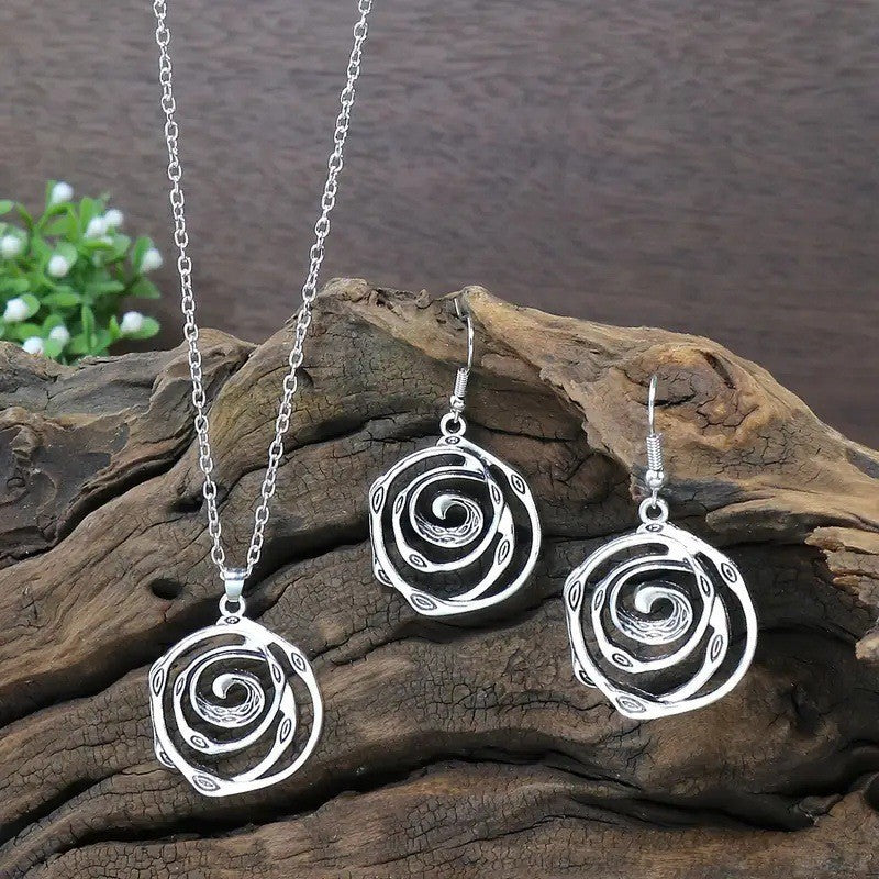 Charming Necklace for Any Occasion