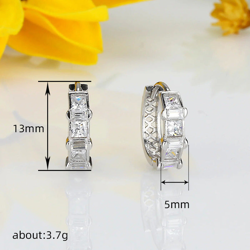 Stunning Earring for Daily Wear