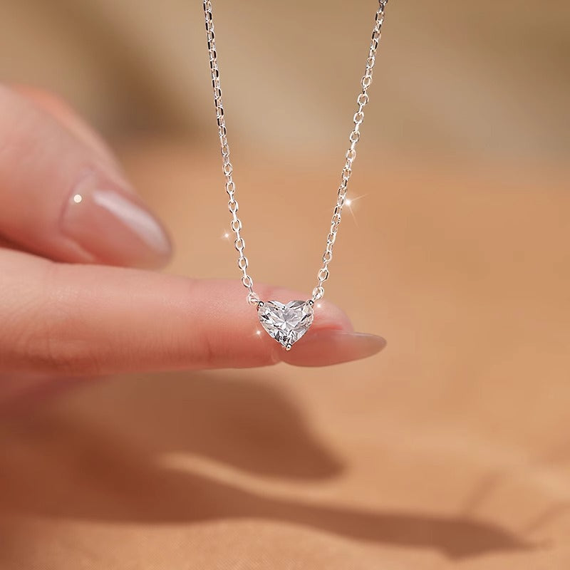Stunning Necklace for Daily Wear