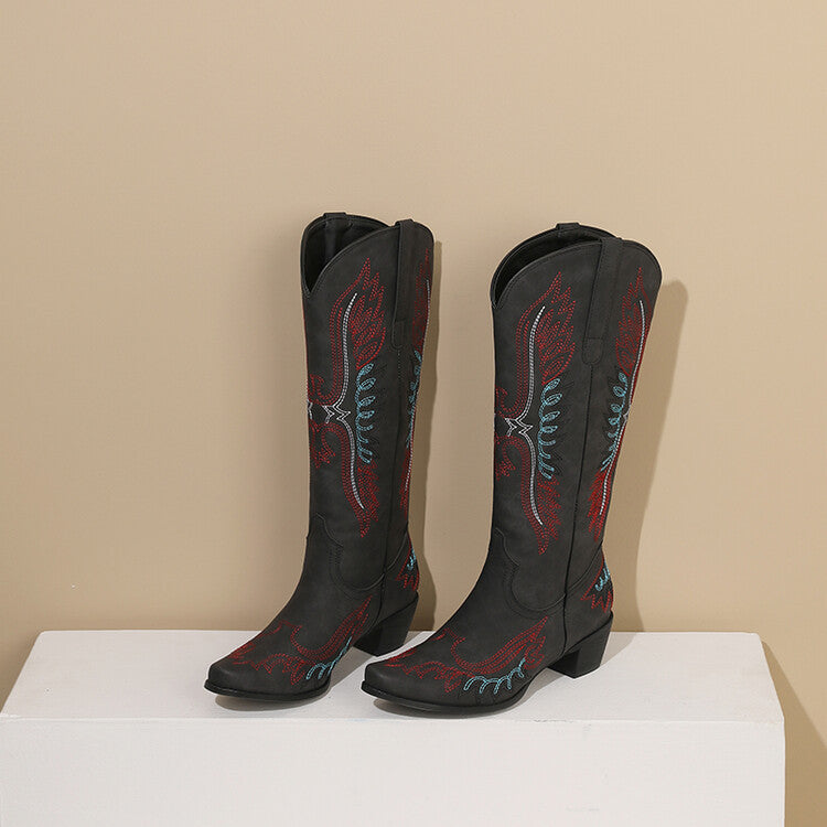 Graceful Orthopedic Boots for Modern Look