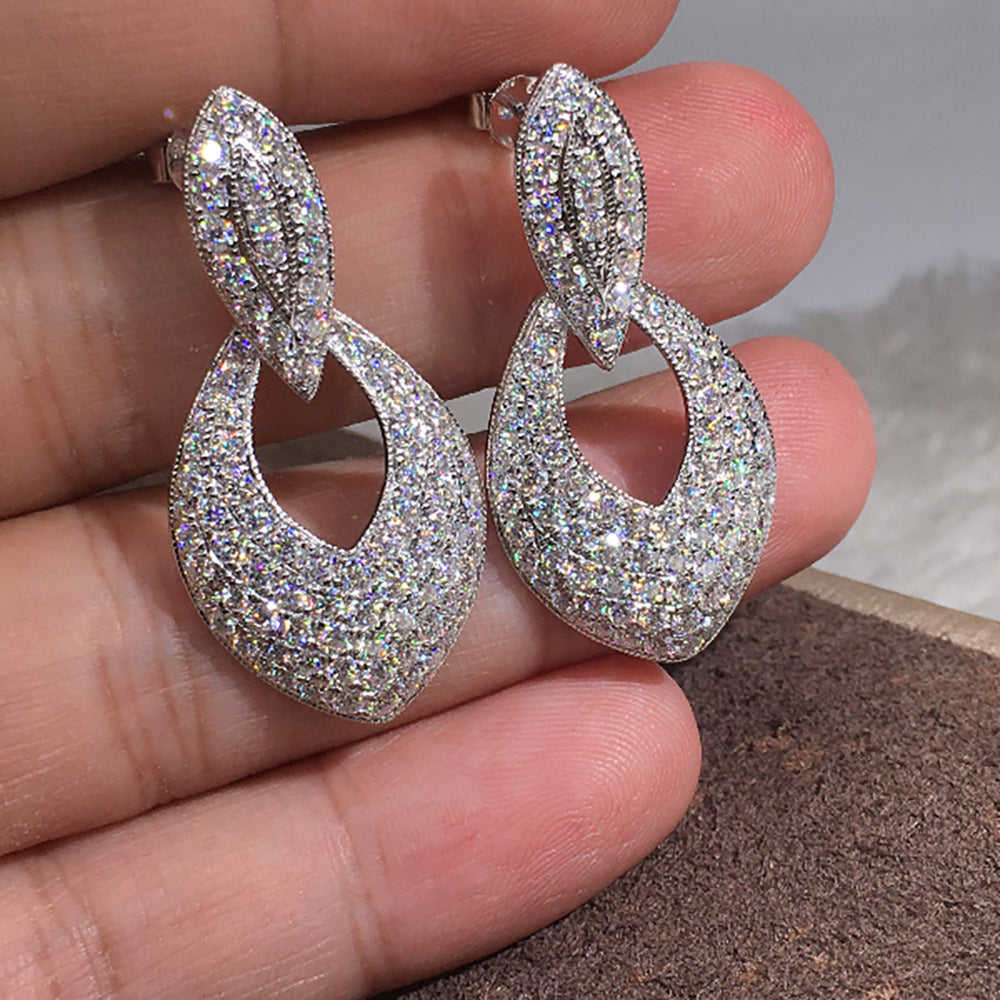 Classic Earring with Timeless Appeal
