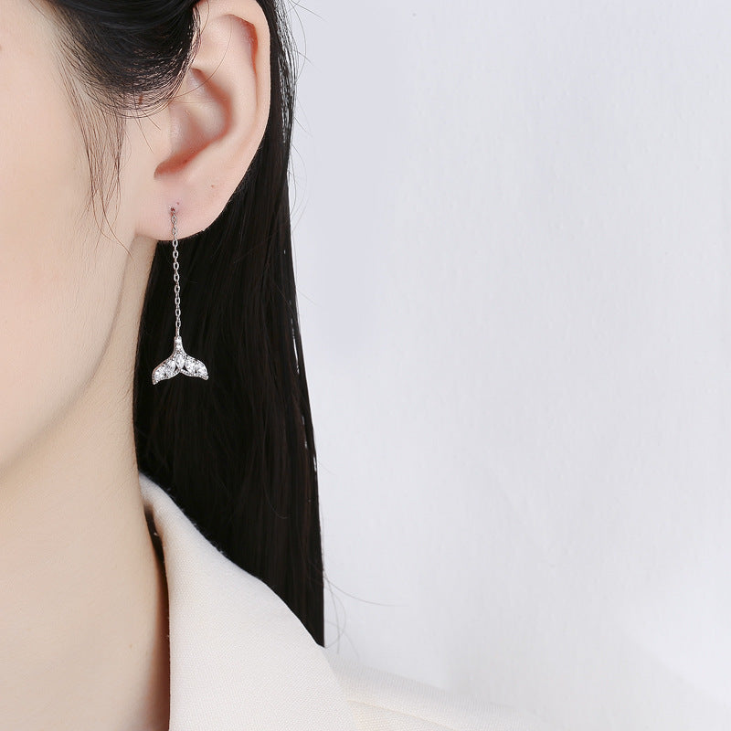 Charming Earring for Any Occasion