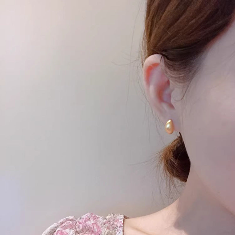 Romantic Earring for Special Moments