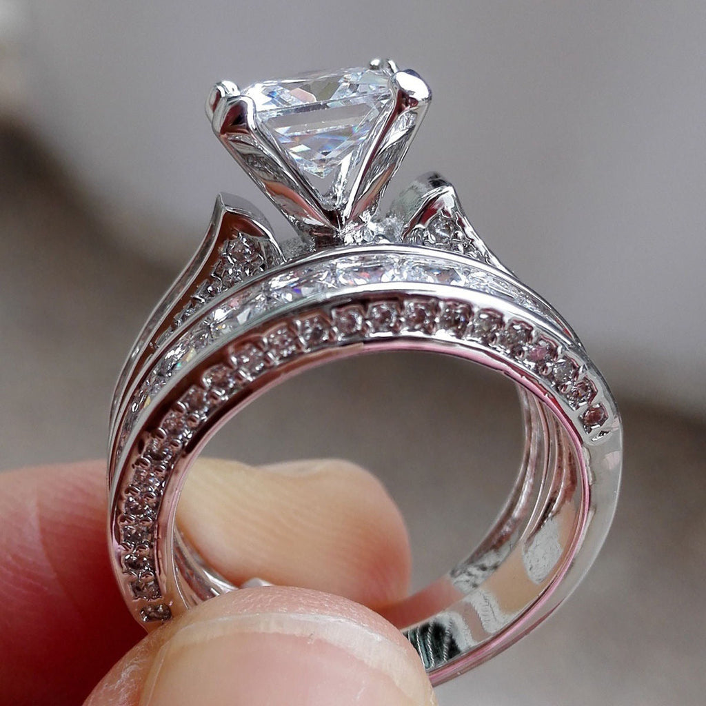 Charming Set for Any Occasion