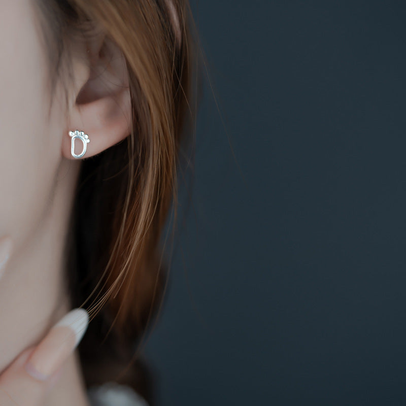 Charming Earring for Any Occasion