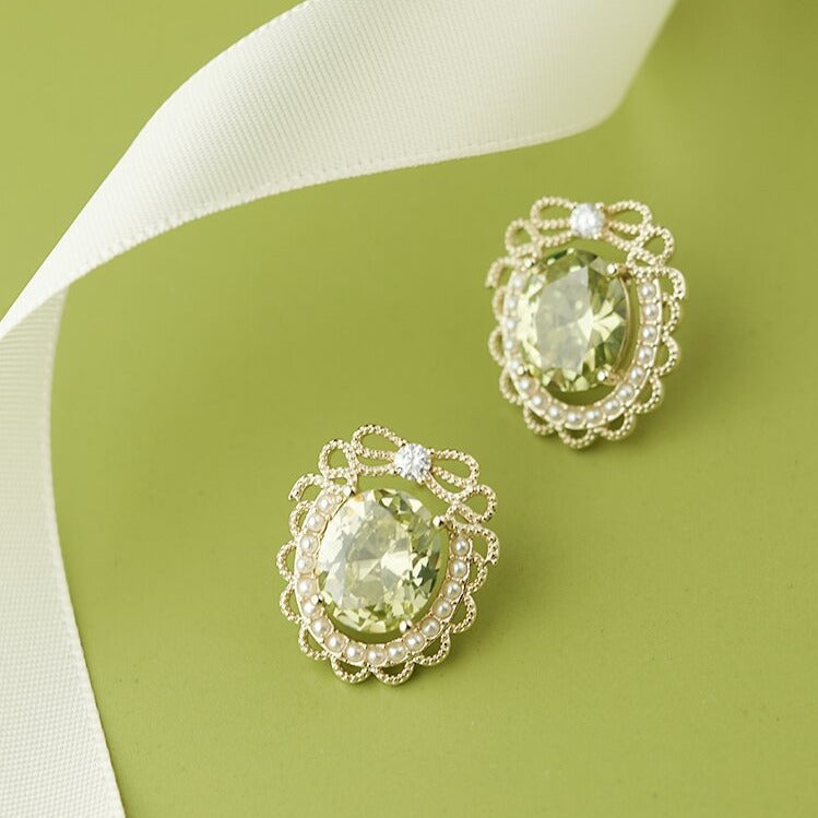 Stunning Earring for Daily Wear