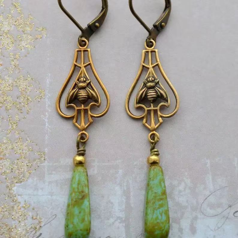 Beautiful Gold Earring with Unique Style