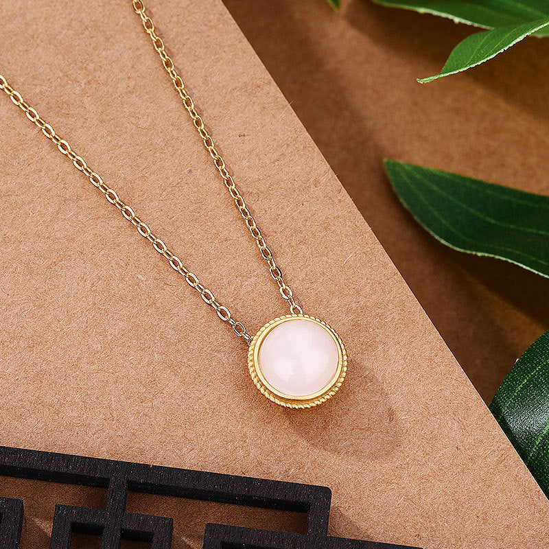 Stunning Gold Necklace for Daily Wear