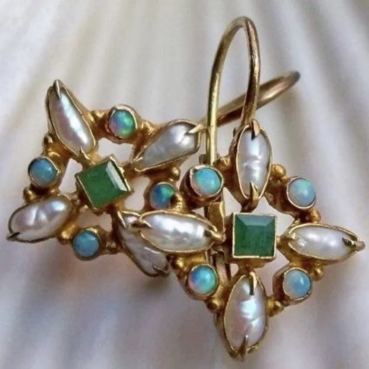 Beautiful Earring with Unique Style