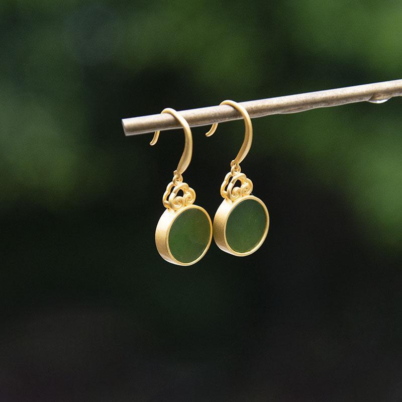 Stunning Gold Earring for Daily Wear