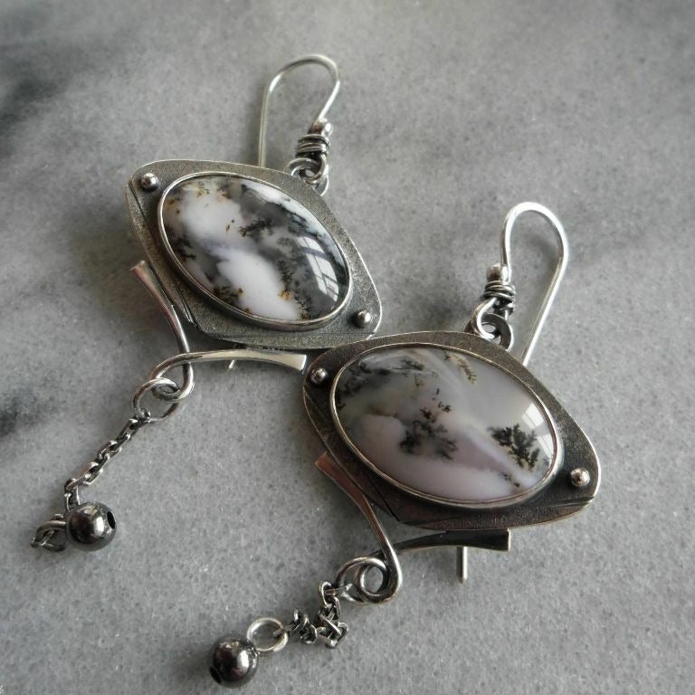 Romantic Earring for Special Moments