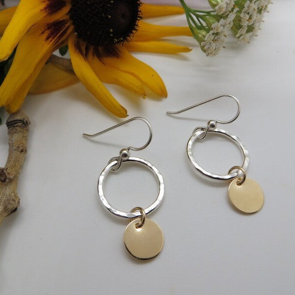 Charming Earring for Any Occasion