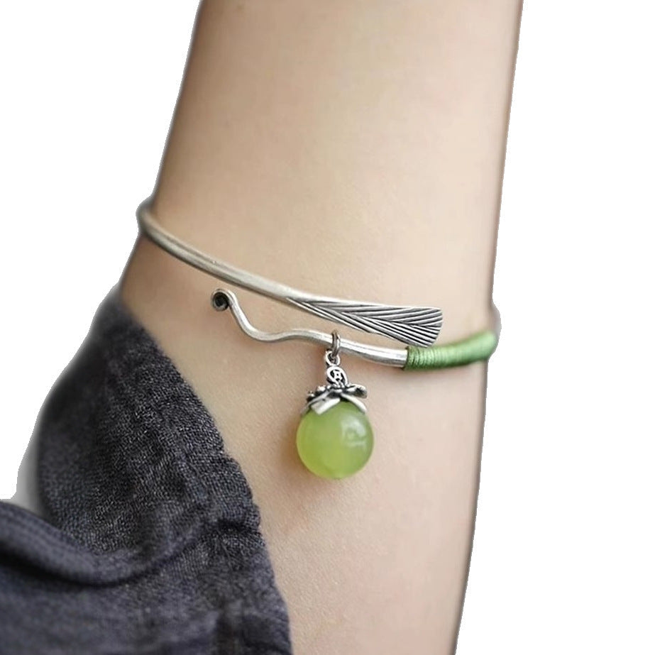 Romantic Silver Bracelet for Special Moments