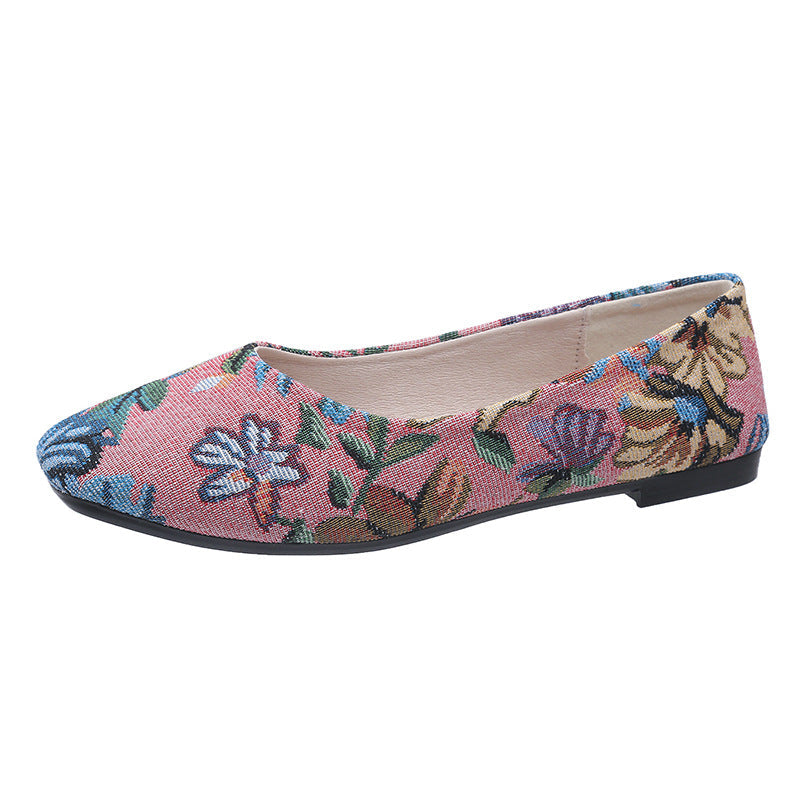 Chic Orthopedic Shoes with Unique Design