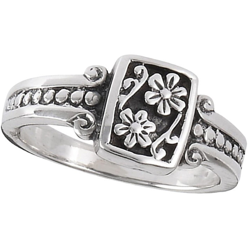 Beautiful Silver Ring with Unique Style