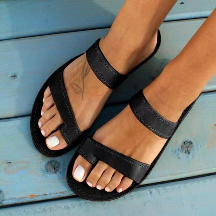 Graceful Orthopedic Sandals for Modern Look