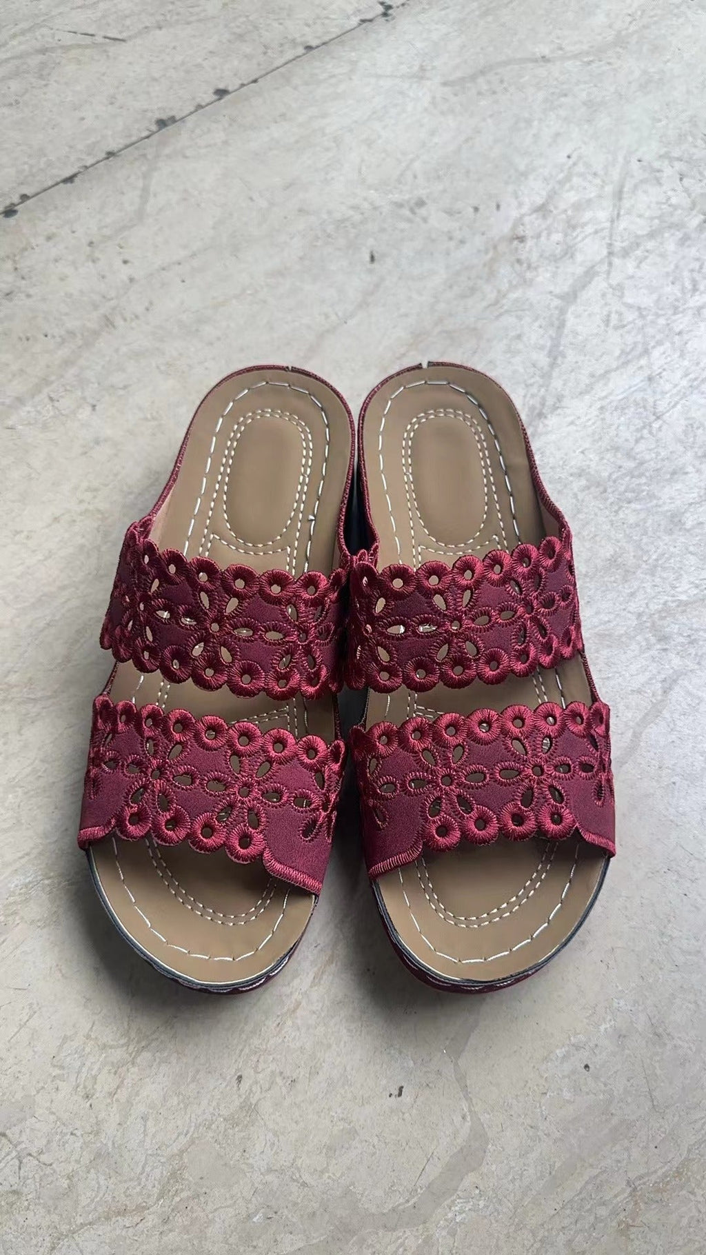 Chic Orthopedic Sandals with Unique Design