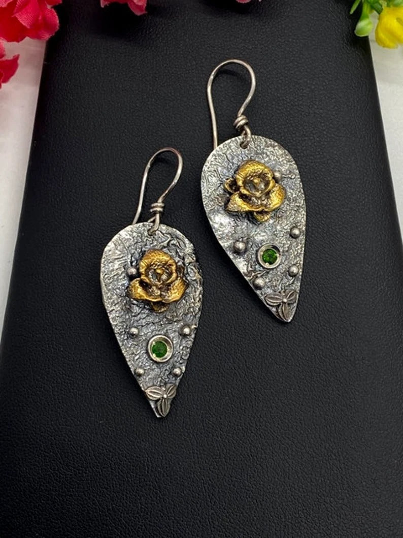 Vintage Handmade Earring