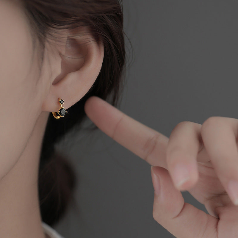 Classic Earring with Timeless Appeal