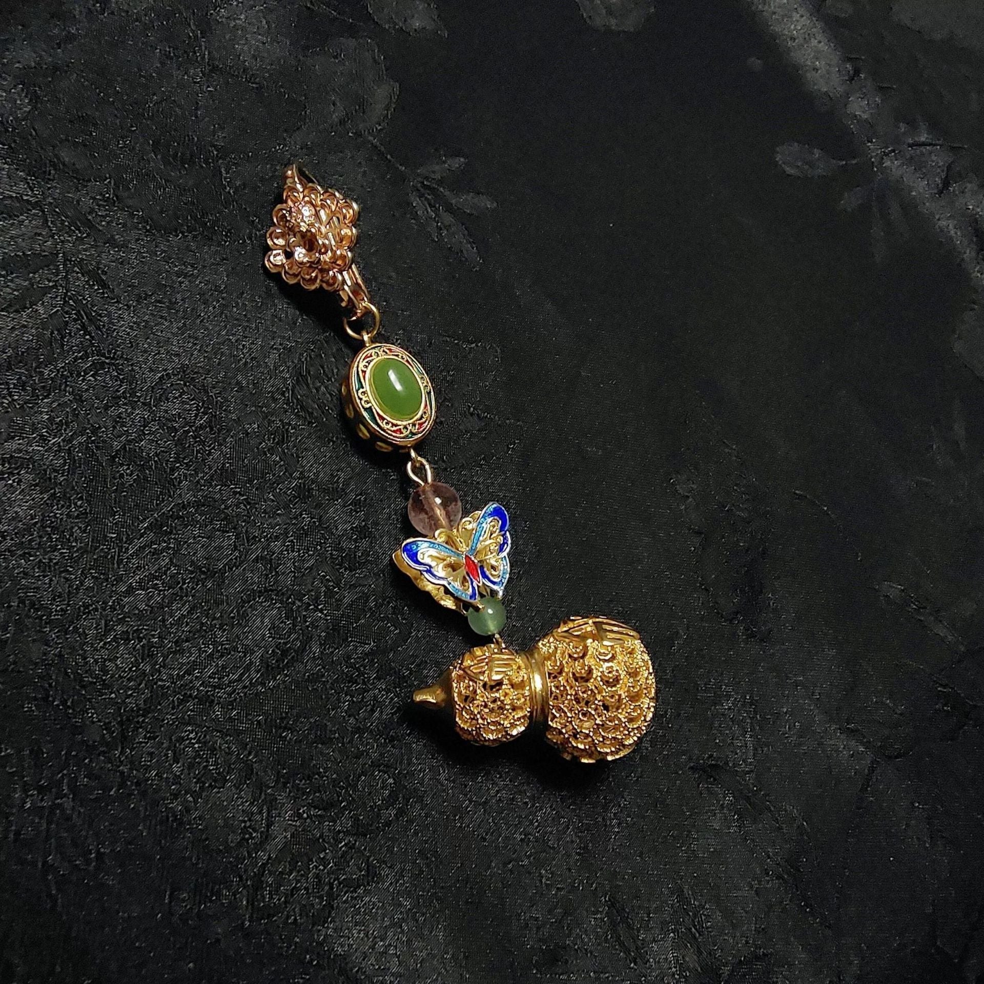 Stunning Pearl Pendant for Daily Wear