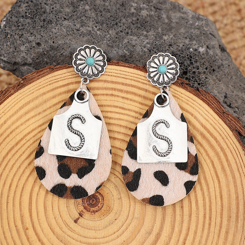 Beautiful Earring with Unique Style