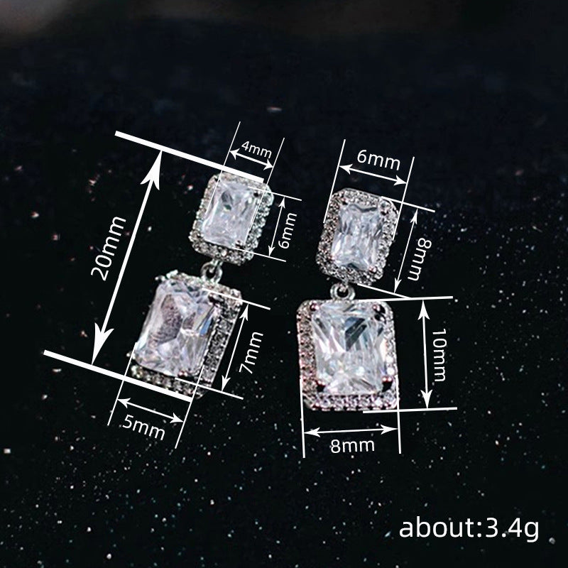 Elegant Earring for Every Occasion